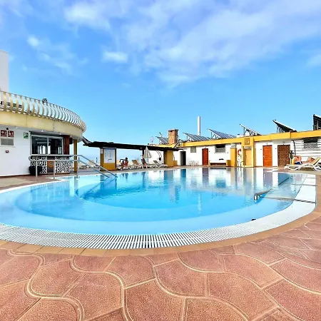 Modern Studio Cs With Wifi, Shared Pool, Puerto De La Cruz Puerto de la Cruz (Tenerife)
